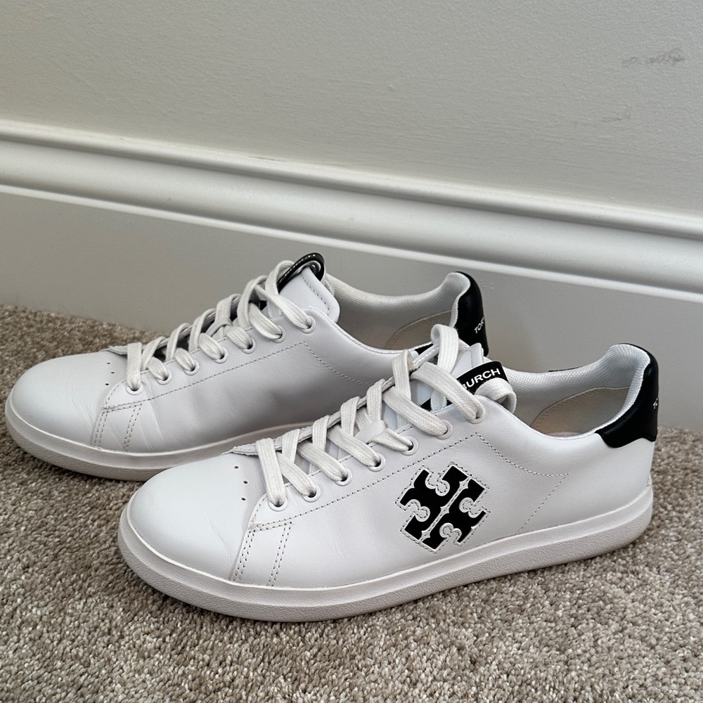 Tory Burch Howell Sneaker